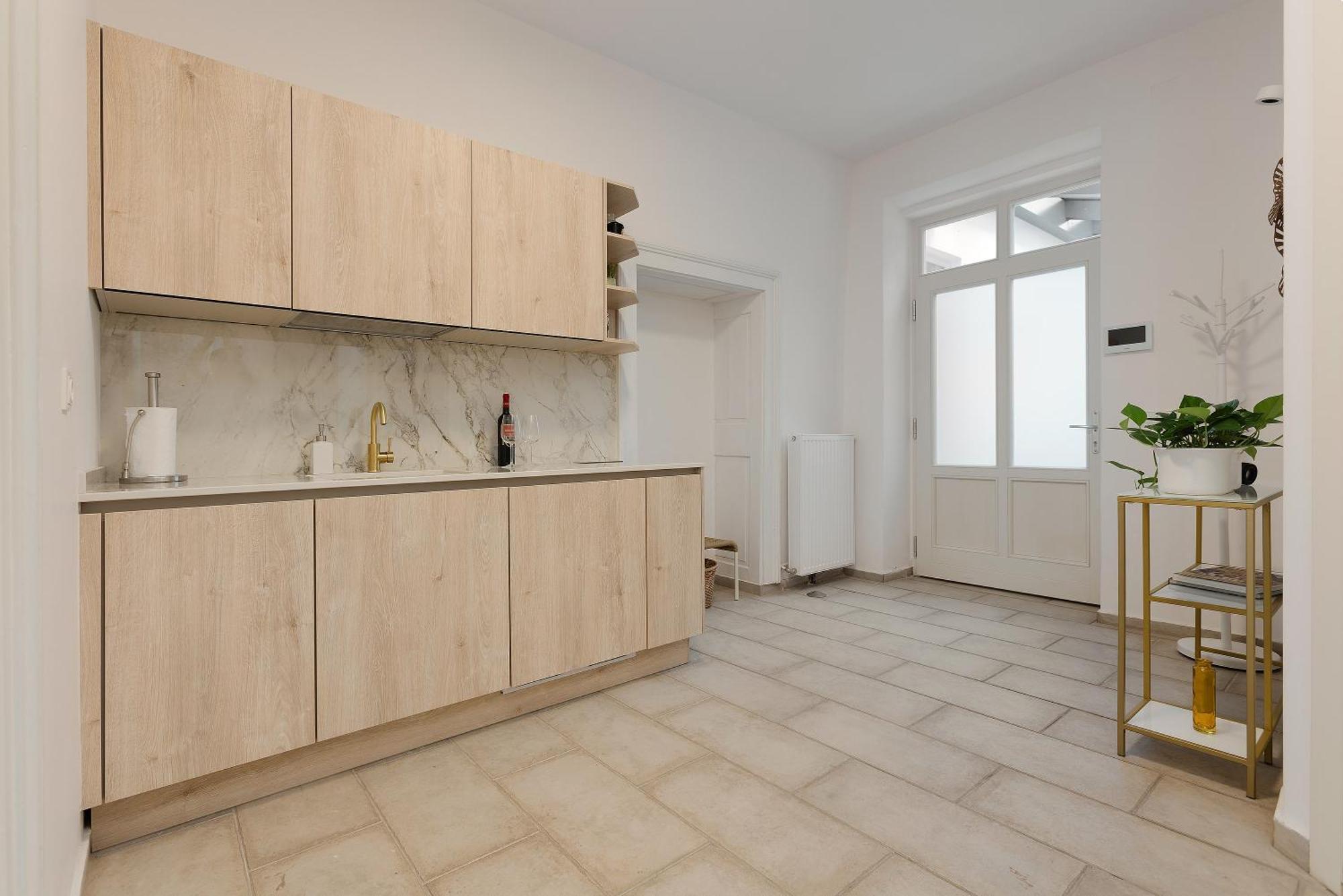الشقق الفندقية براشوففي  House 66 المظهر الخارجي الصورة